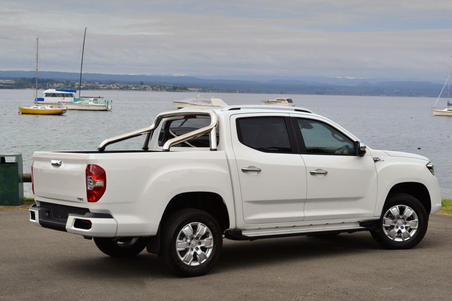  Maxus T60 Double Cab 2017 года  (фото 11 из 25)